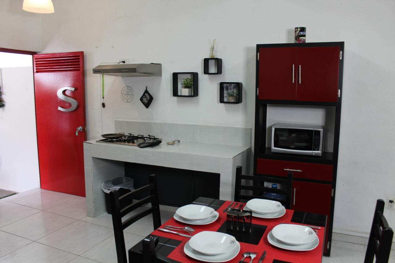 Apartamento Depas equipados frente UdeC, wifi, aire Colima Exterior foto