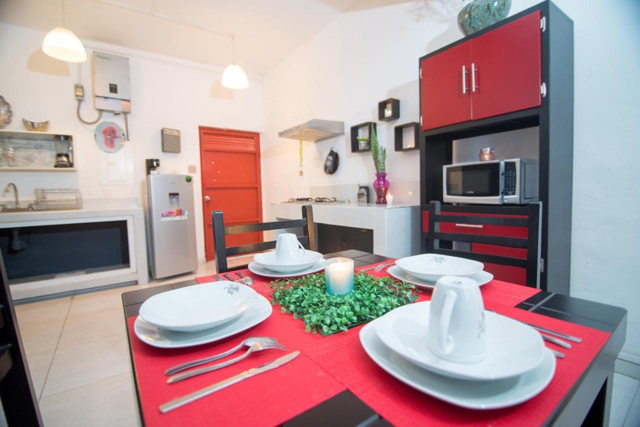 Apartamento Depas equipados frente UdeC, wifi, aire Colima Exterior foto