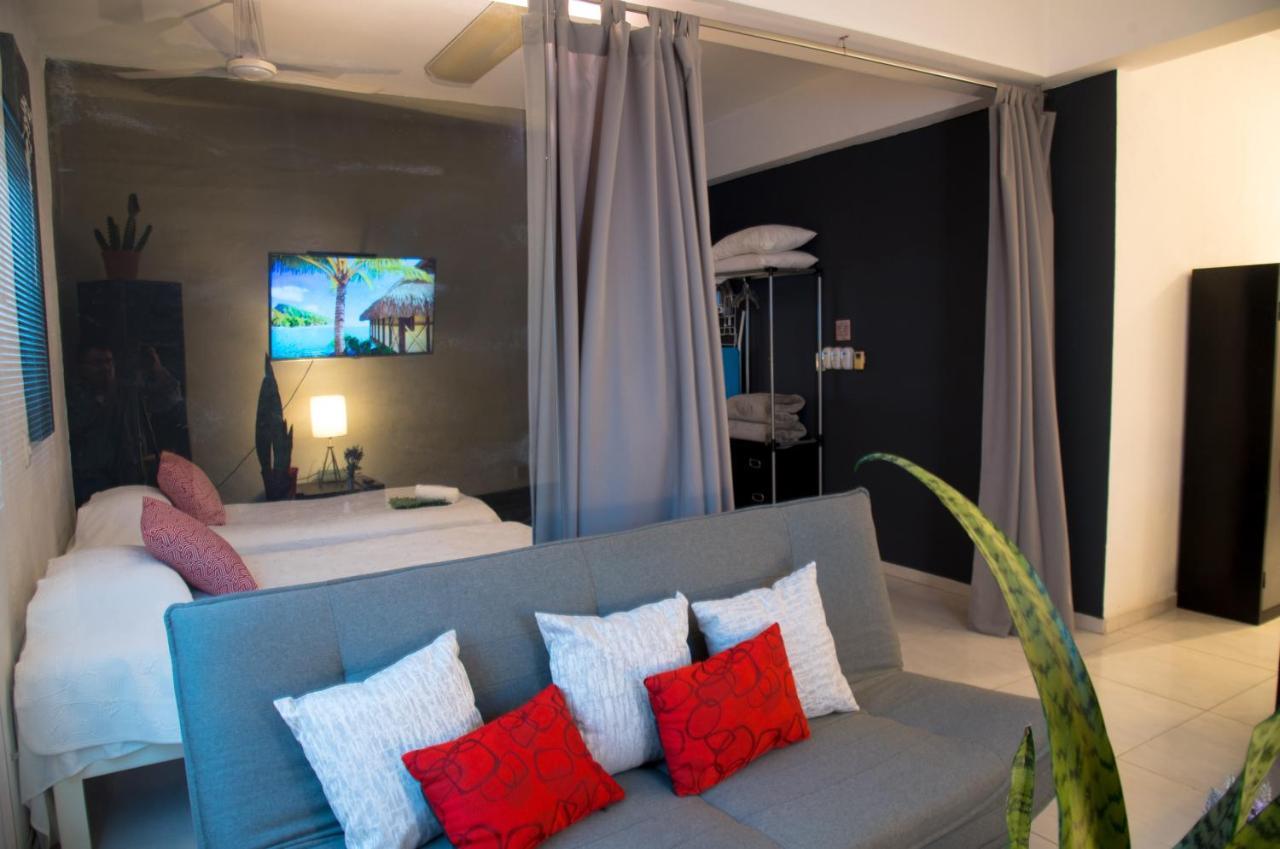Apartamento Depas equipados frente UdeC, wifi, aire Colima Exterior foto